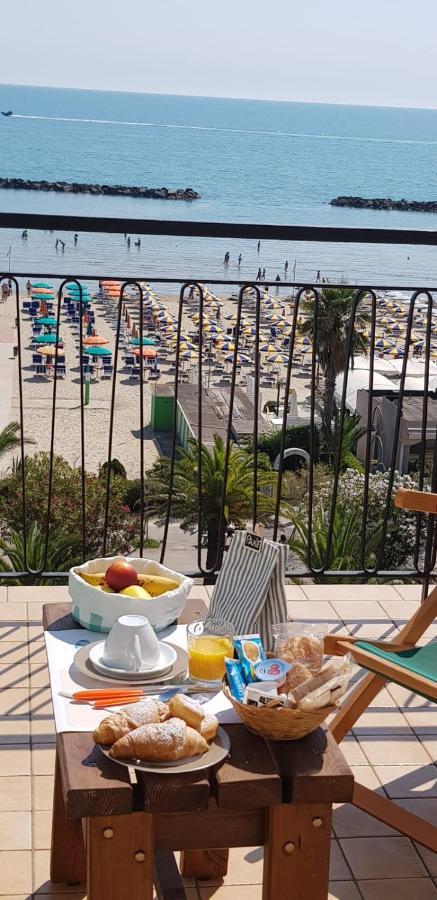 B&B Attico Mare San Benedetto del Tronto Exterior foto